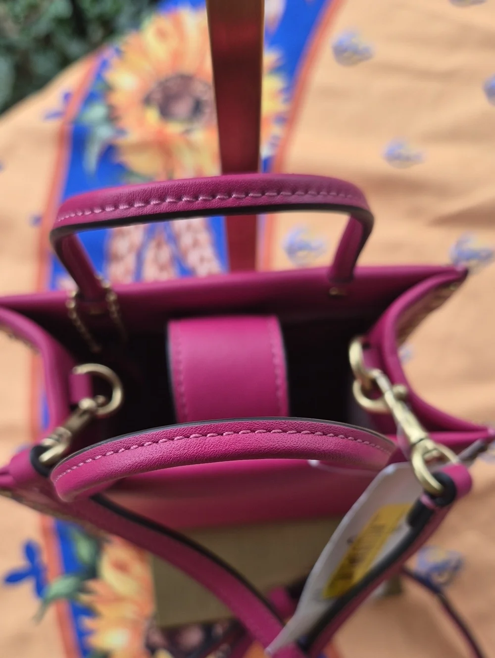 COACH 💎 MINI CASHIN TOTE w/Crystal Rivets ('22) Hyacinth Glove Leather 💎 NWT